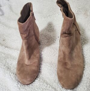 Nine West Suede Booties Size 7.5
